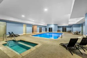 Suburban Studios Fort Dodge hotel detail image 1