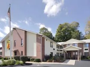 Riverdale Inn hotel hero