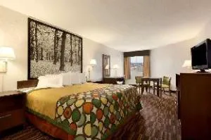 Riverdale Inn hotel detail image 4