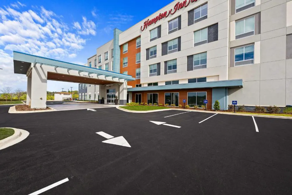 Hampton Inn & Suites Bessemer Birmingham hotel hero