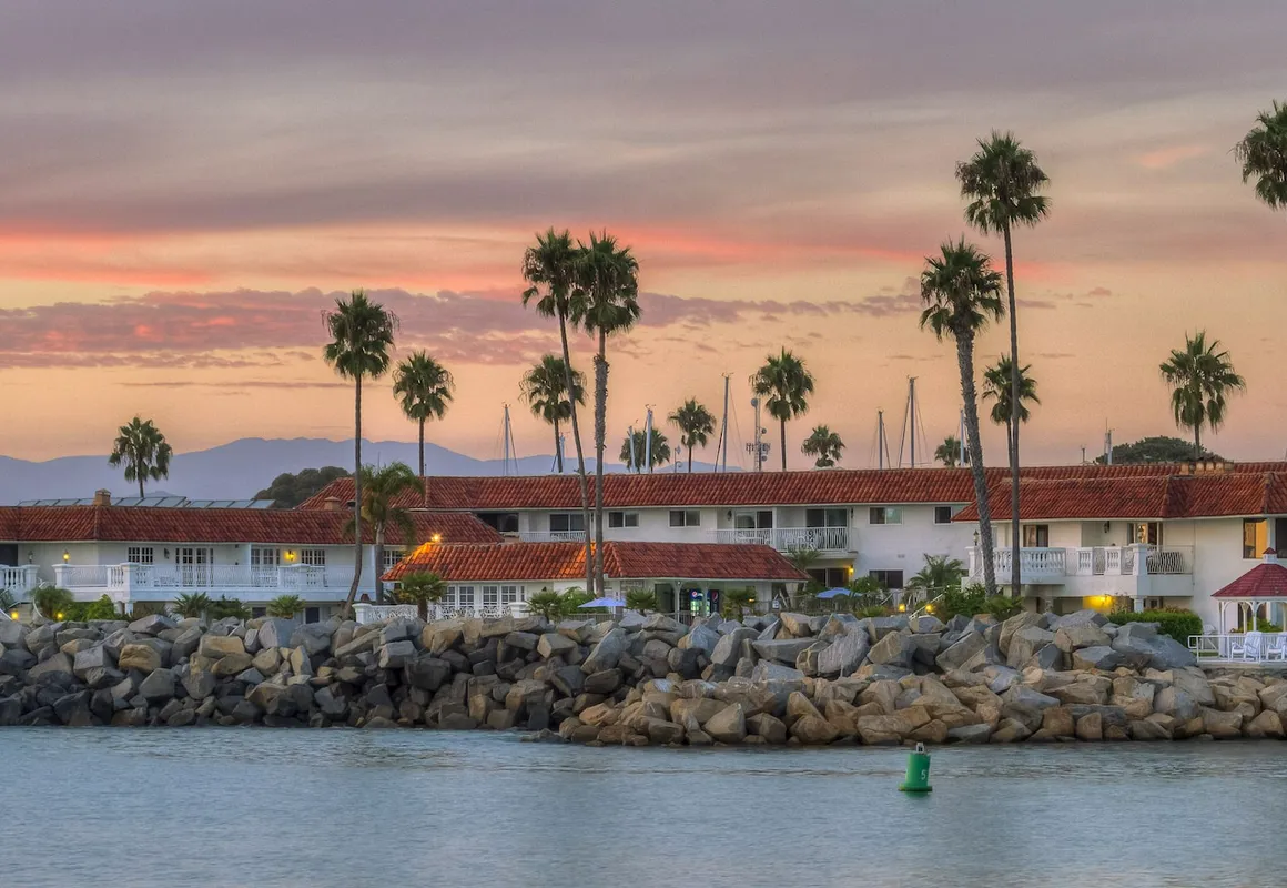 Oceanside Marina Suites hotel hero