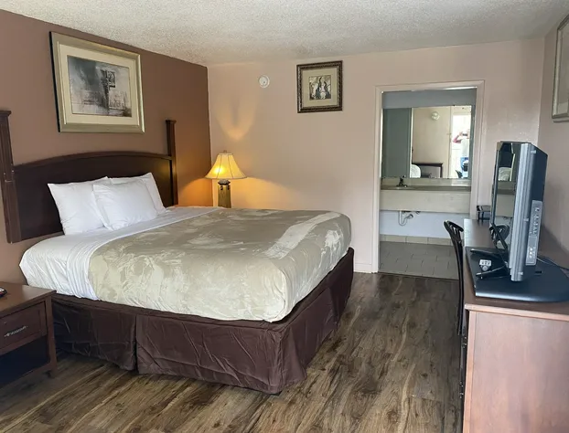 Luxury Inn hotel detail image 4