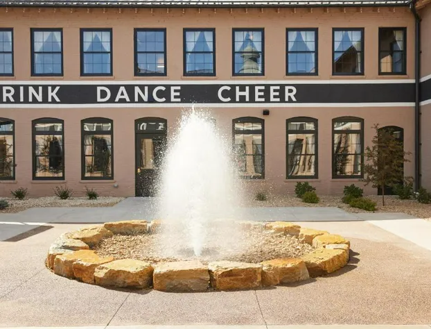 The Confluence Hotel hotel detail image 3