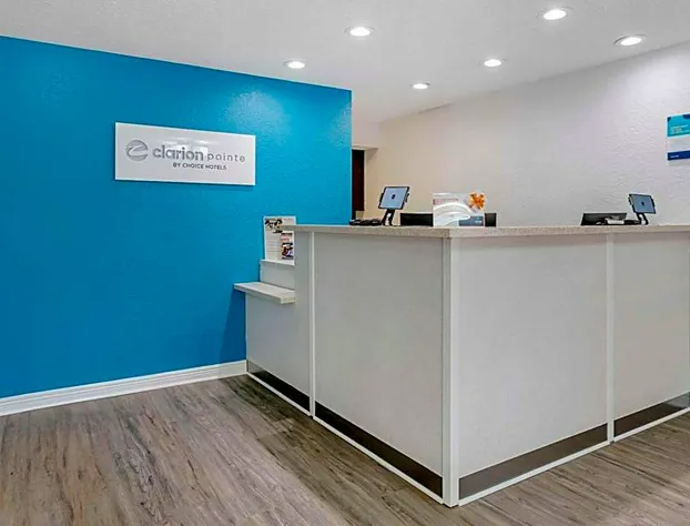 Clarion Pointe hotel detail image 4