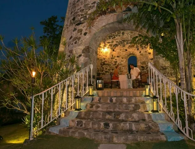 The Buccaneer Beach & Golf Resort hotel detail image 1