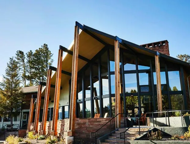 Trailhead Lodge Rocky Mountains hotel detail image 3