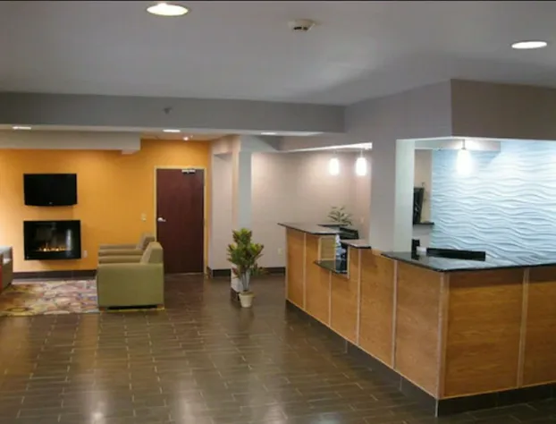 Harrisburg Inn And Suites hotel detail image 3