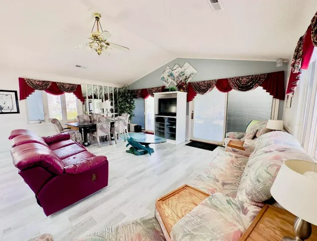 Grand Strand Resort PH1 home hotel detail image 4