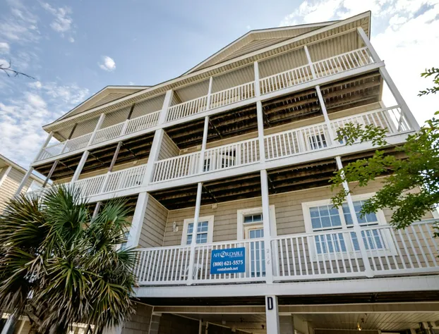 Bermuda Breeze by Coastline Resorts hotel detail image 2