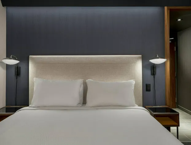 Courtyard By Marriott Lake City hotel detail image 2