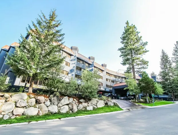 Hilton Vacation Club Tahoe Seasons Lake Tahoe hotel detail image 1