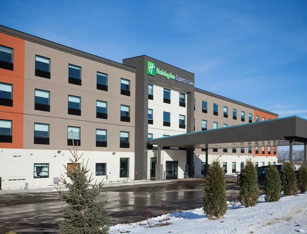 Holiday Inn Express and Suites Prince Albert South by IHG hotel detail image 1