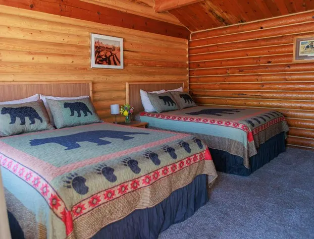 Big Medicine Cabins hotel detail image 4