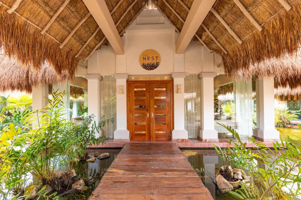 Family Selection At Grand Palladium Kantenah Resort & Spa - All Inclusive hotel hero