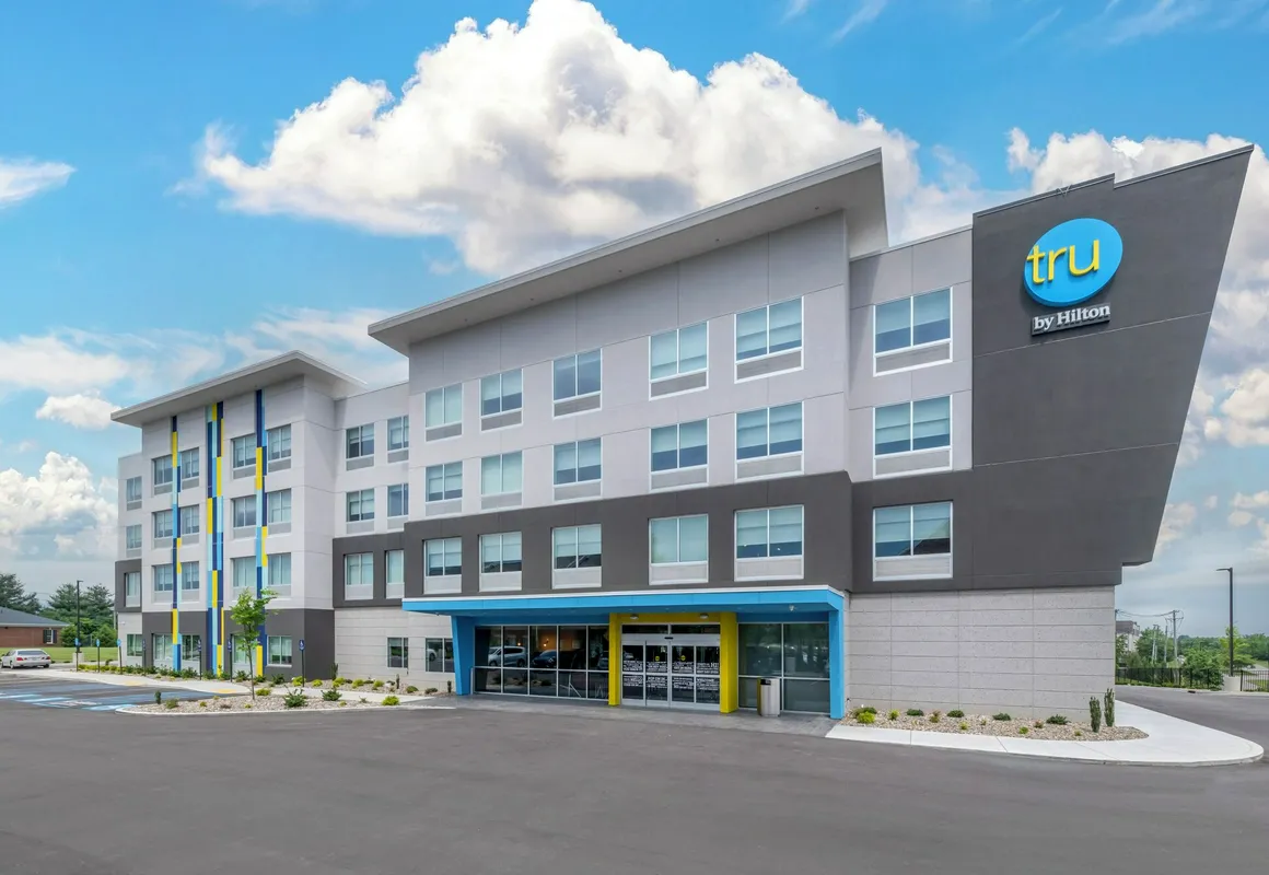 Tru By Hilton Lexington Hamburg hotel hero