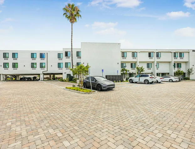 Starling hotel detail image 1