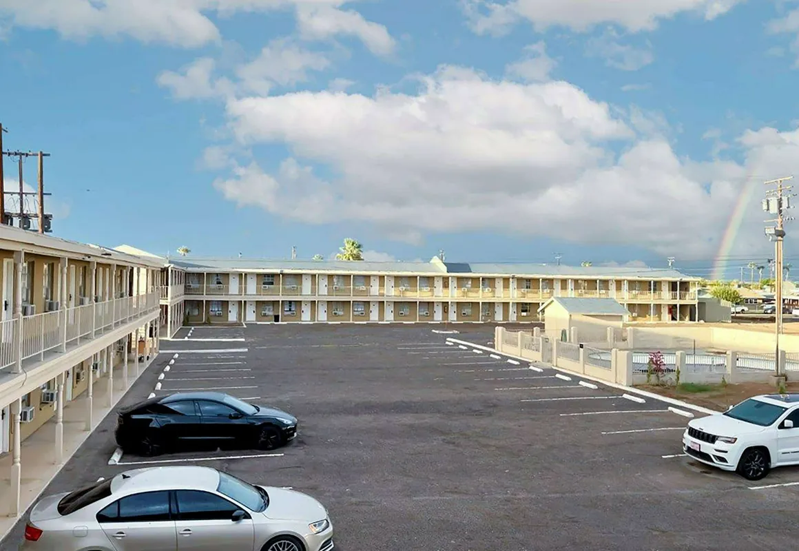 Super 8 by Wyndham Blythe hotel hero