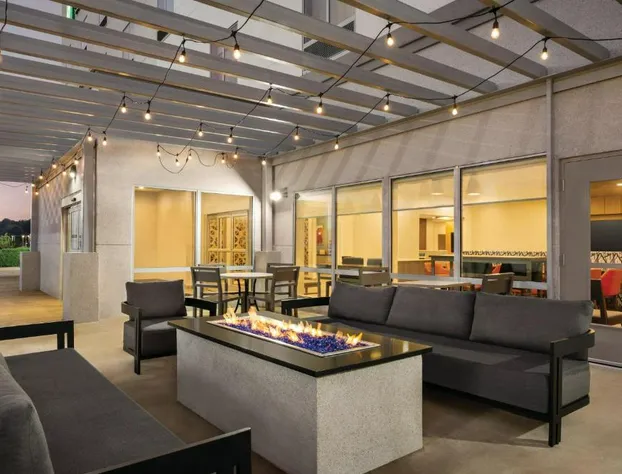 Holiday Inn Express and Suites Bessemer Birmingham SW by IHG hotel detail image 3