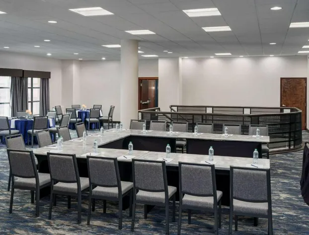 DoubleTree by Hilton Charlotte City Center hotel detail image 2