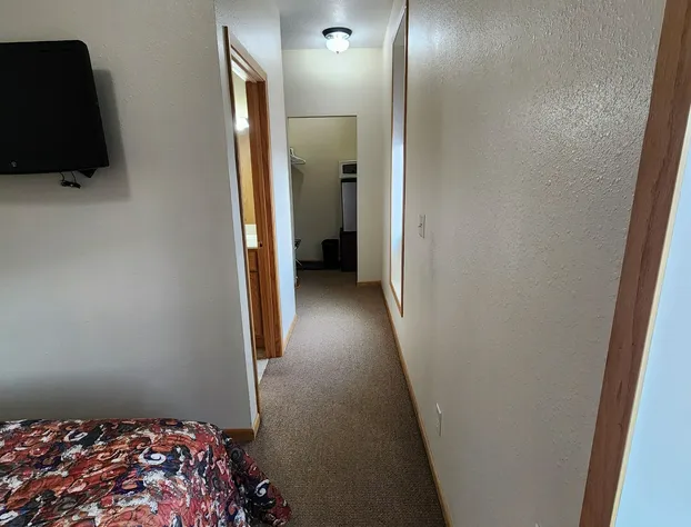 Underwood Inn hotel detail image 4