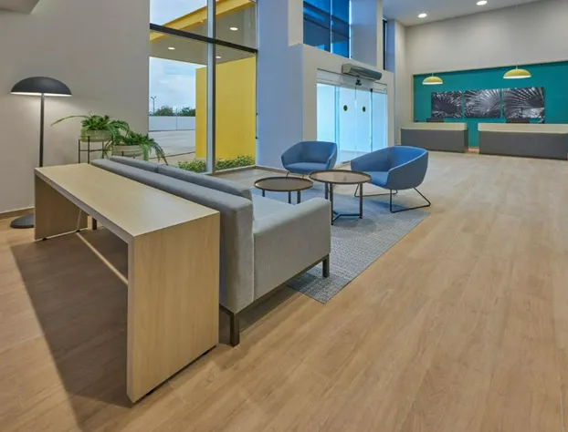 City Express By Marriott Cancun Aeropuerto hotel detail image 4