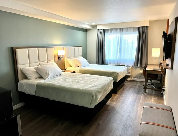 Lincoln Inn hotel detail image 2