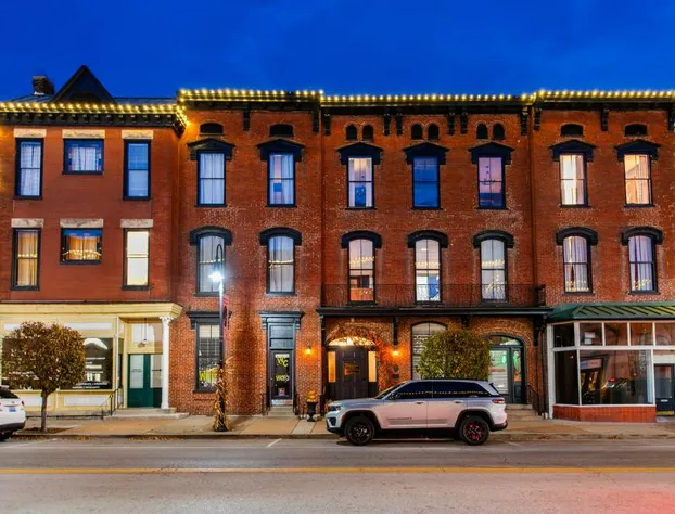 The Woodford Hotel hotel detail image 1