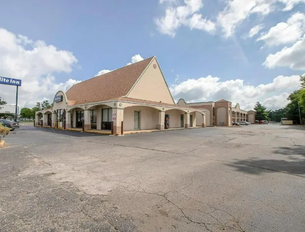 Hotel O Daylight Inn Elkhart I-90, In hotel detail image 1