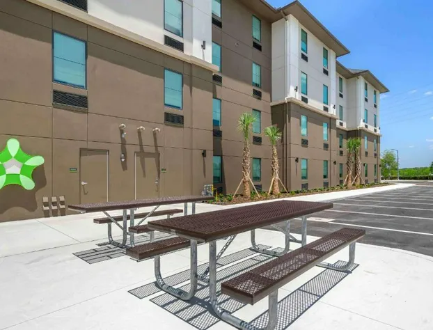 Extended Stay America Premier Suites - Fort Myers - Airport hotel detail image 1