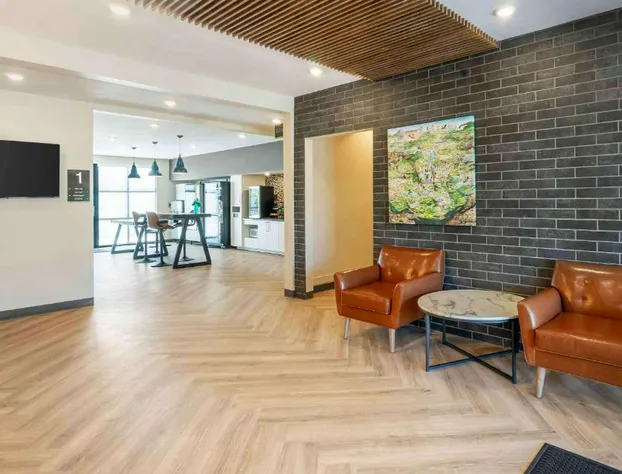 Extended Stay America Premier Suites - Fort Myers - Airport hotel detail image 3