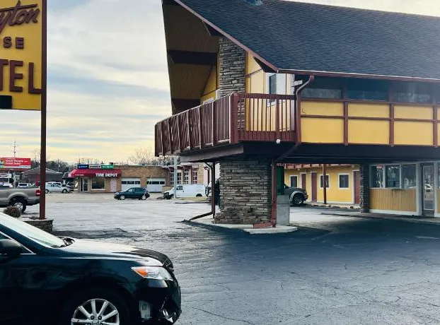 Clayton House Motel hotel detail image 2