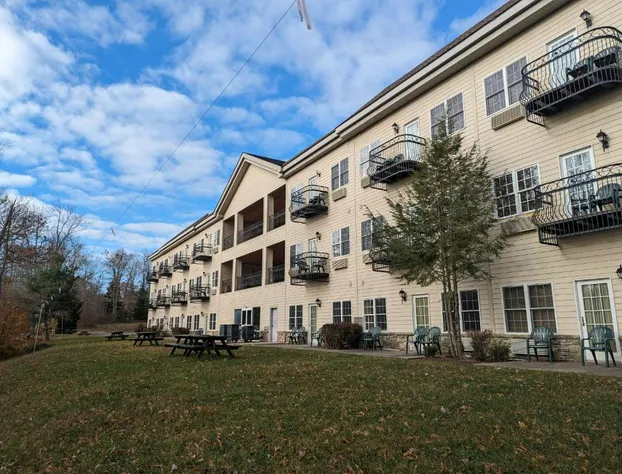The Willowbrook Golf Hotel At Split Rock hotel detail image 1