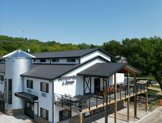 Hamburg Inn & Suites hotel detail image 1