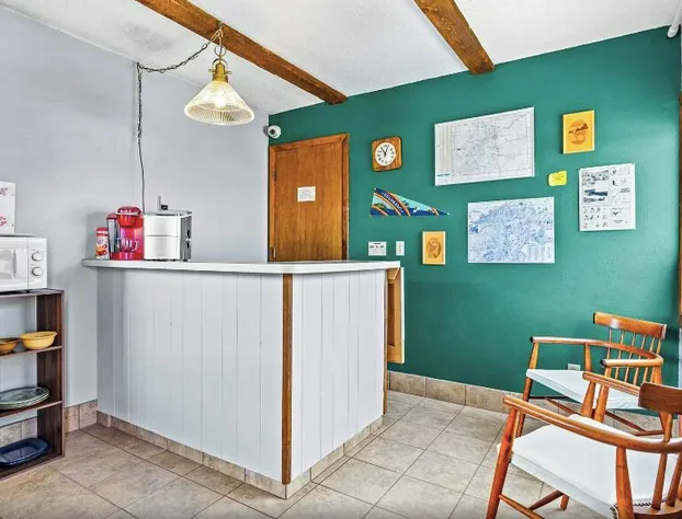 The Alpine Motel hotel detail image 4