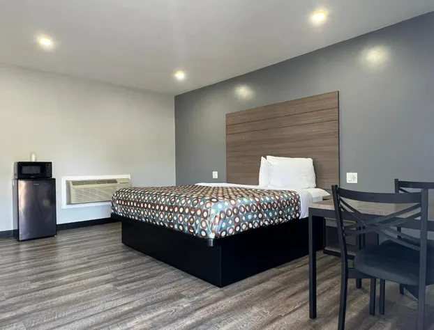 Sunshine Motel hotel detail image 4