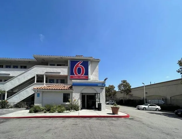 Studio 6 Suites – Bellflower, Ca - Los Angeles hotel detail image 1