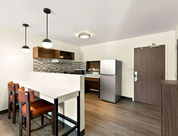 Everhome Suites Nampa Boise hotel detail image 4