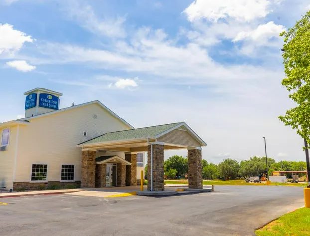 Cobblestone Inn & Suites - Winters hotel detail image 2