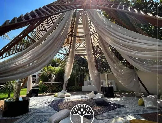 El Laurel Hotel Boutique hotel detail image 1