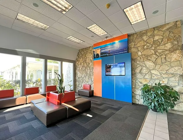 Studio 6 Belmont, CA – San Francisco - Redwood hotel detail image 1