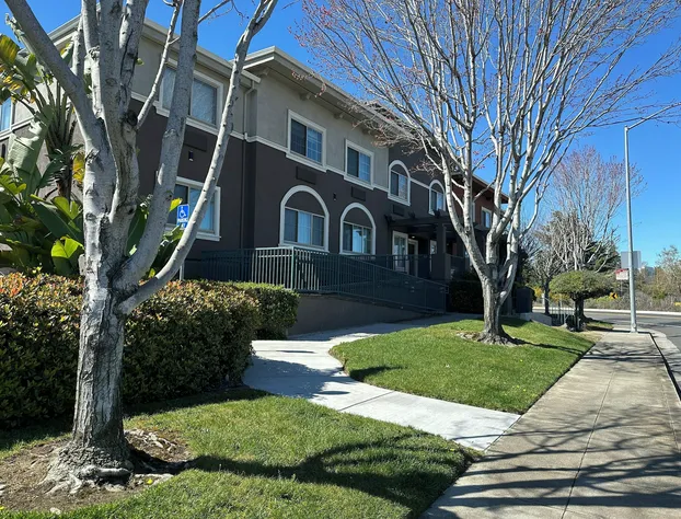 Holiday Inn Express & Suites Mountain View Silicon Valley by IHG hotel detail image 4