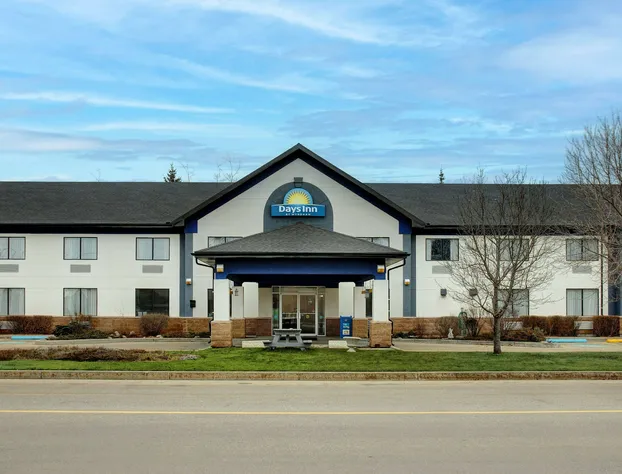 Days Inn by Wyndham Whitecourt hotel detail image 1