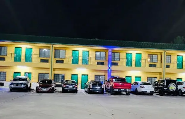 Scottish Inns Hankamer TX hotel detail image 4