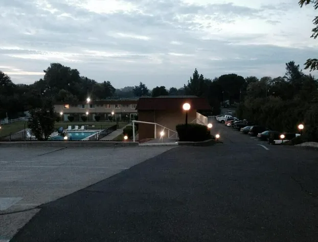 Travelodge by Wyndham Red Bluff South of Redding hotel detail image 1