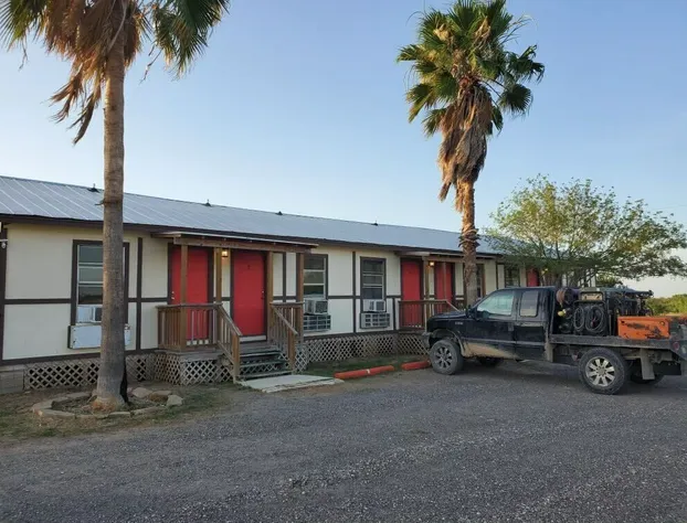 Extended Stay of Carrizo Springs hotel detail image 1