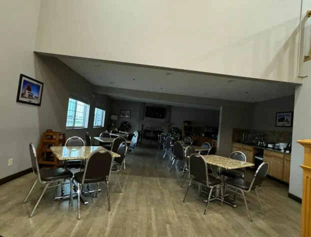 Garner Inn & Suites hotel detail image 4