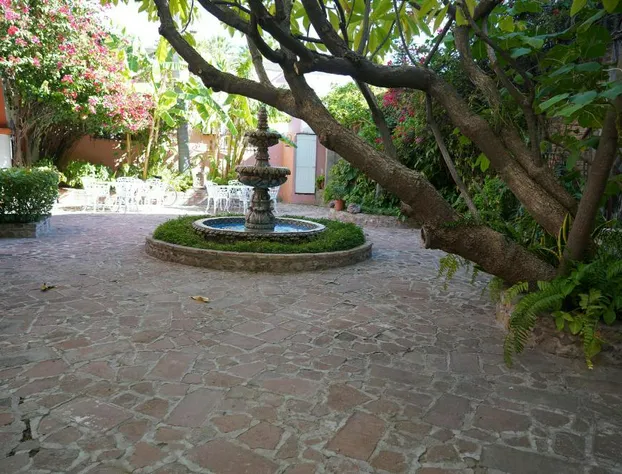 La Mansión Hotel hotel detail image 1