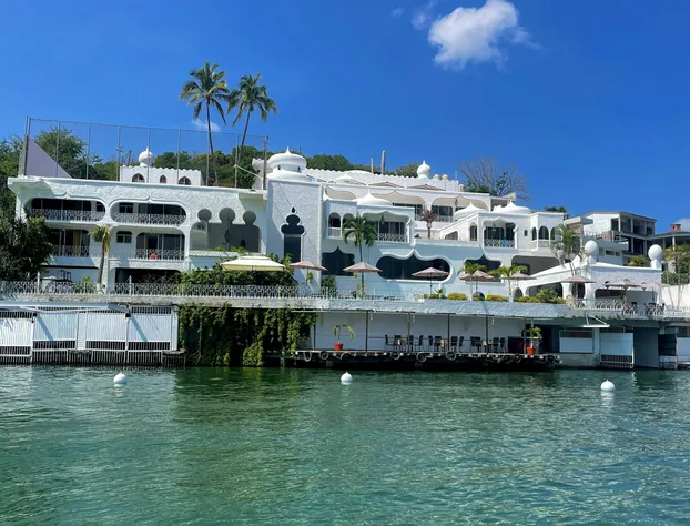 Marina Palace Teques hotel detail image 2