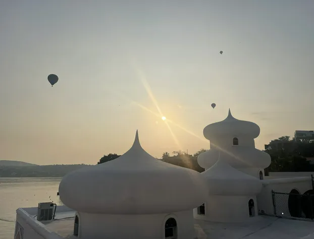 Marina Palace Teques hotel detail image 3