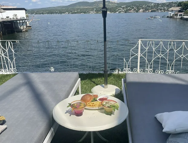 Marina Palace Teques hotel detail image 4